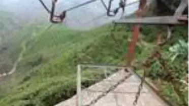 İlkel teleferiğin halatına takılan kadın, 25 metreden düşerek öldü