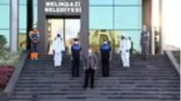 Melikgazi Belediyesi'nden koronavirüse karşı 'Maske tak' klibi