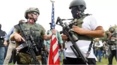 Proud Boys: Trump destekçisi aşırı sağcı grubun adı, LGBTİ kampanyasına dönüştü