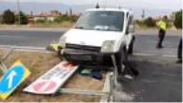 3'ü çocuk 5 kişinin yaralandığı kaza kamerada