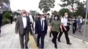 İl merkezinde Covid-19 denetimine çıkan vali uyardı: 'Korona virüsten korunmanın tek yolu maske...
