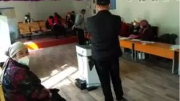 Kırgızistan Cumhurbaşkanı Ceenbekov, Başbakan Boronov'un istifasını onayladı