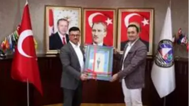 Gençlik ve Spor İl Müdürü Yazıcı, Başkan Yanmaz'ı ziyaret etti