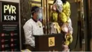 Hindistan'da Kovid-19 salgını nedeniyle kapatılan sinemalar yeniden açıldı - YENİ