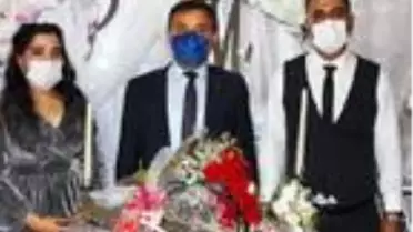 Son dakika haberi | Adana Aile, Çalışma ve Sosyal Hizmetler İl Müdürü Özer, şehidin kardeşine kız istedi