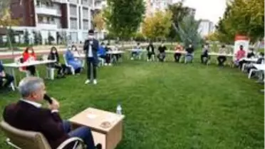 Çınar, bilgi evinde gençlerle bir araya geldi