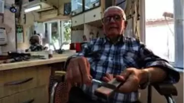 66 yıldır ekmeğini makas ve usturadan çıkarıyor