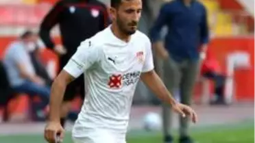 Sivasspor'da Erdoğan Yeşilyurt 3 hafta sahalardan uzak kalacak