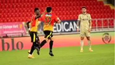 Süper Lig: Göztepe: 2 Fenerbahçe: 3 (Maç sonucu)