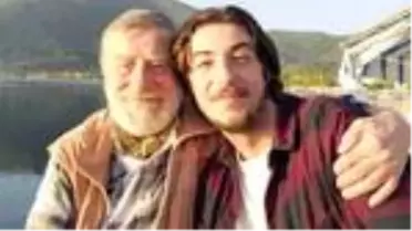 Mekin Sezer dedesi Ahmet Mekin'in izinde