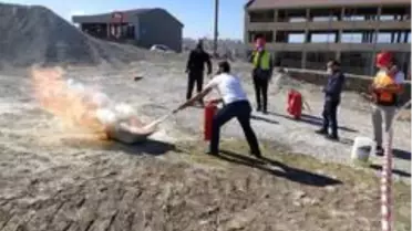 Son dakika: Belediye personeline yangın tatbikatı