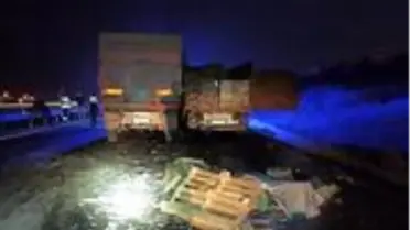 Bilecik'te 2 çekici çarpıştı: 1 ağır yaralı