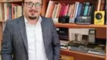 Doç. Dr. Dervişoğlu'ndan Ay'da bulunan suyla ilgili açıklama