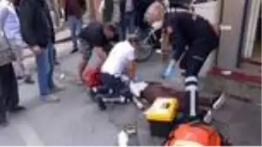 Sokak ortasında kalbi duran şahsı yaşatmak için zamanla yarıştılar
