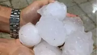 Ceviz büyüklüğünde dolu görenleri hayrete düşürdü