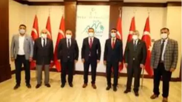 Türkiye Muhtarlar Konfederasyonu heyeti Hakkari'de