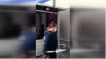 Beşiktaş'ta değnekçiler önce kameraya daha sonra da polise yakalandı