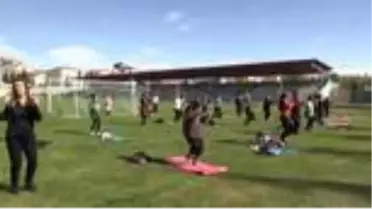 Hasibe nine spor azmiyle gençlere örnek oluyor