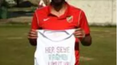 Karşıyakalı futbolcu Harun golden sonra 'İdil, Elif ve Ayda için umut var' sevinci yaptı