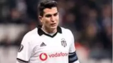 Gaziantep FK maçına saatler kala Beşiktaşlı Necip Uysal kadrodan çıkarıldı