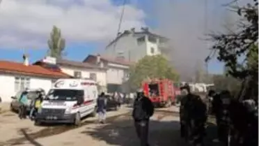 Simav'daki yangında bir ev kül oldu