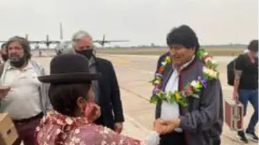 Eski Bolivya Devlet Başkanı Morales sürgündeki bir yılın ardından ülkesine döndü