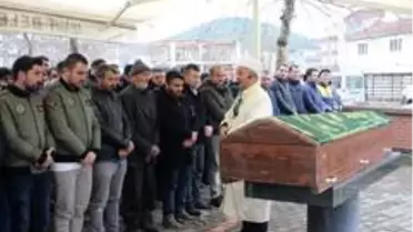 Son dakika haberi... Kocasını öldüren kadına 26 yıl, sevgilisine ağırlaştırılmış müebbet hapis cezası