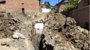 Meşeliçiftliği'nde kanalizasyon ve içme suyu şebekeleri yenilendi