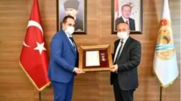 Son dakika... Denizli Valiliğinden şehit yakınına ve bir gaziye Devlet Övünç Madalyası