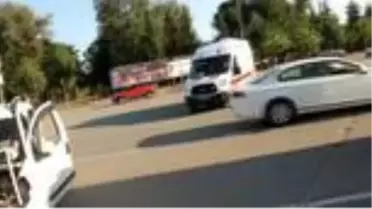 Trafik kazasında 3 kişi yaralandı