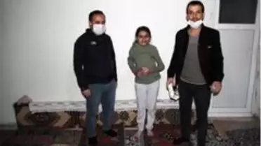 Malazgirtli hasta kızın telefon sevinci