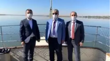 Mogan Gölü'ndeki ikinci etap temizlik çalışmaları başladı