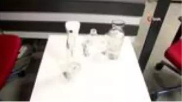 Su ve tuzun karışımından elde edilen 'Hipokloröz asidi' koronaya karşı koruyor