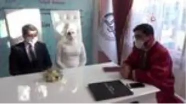Müftülükte 48 çiftin dini ve resmi nikahlarının birlikte kıyıldı