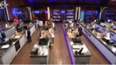 Masterchef mavi takım ve kırmızı takım kadrosu kimler oldu? 30 Kasım Pazartesi Masterchef kaptanları kim? Takımlardaki yarışmacılar kim?
