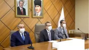 Vali Kadir Ekinci, 'Yerel yönetimler vatandaşa hizmetin en önemli halkalarıdır'
