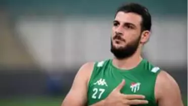 Sedat Dursun, Bursaspor'la olan sözleşmesini feshetti