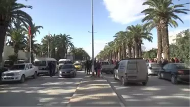 Tunus'un Cendube kentinde kötüleşen toplumsal koşullar nedeniyle gösteri düzenlendi