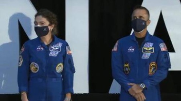 NASA Ay'a gidecek 18 kişilik ekibin kimliklerini açıkladı