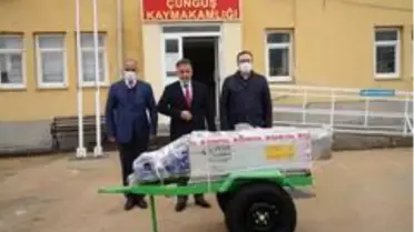 Diyarbakır Büyükşehir Belediyesinden Çüngüş'e üzüm sıkma makinesi hibesi