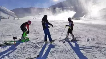 Kayak Federasyonu, FIS yarışlarıyla sezona Erzurum'da merhaba diyor