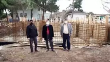 Kaymakam Gürdal, köy konağını inşaatını inceledi