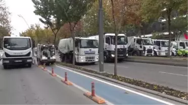 Sokağa çıkma kısıtlamasında temizlik çalışması