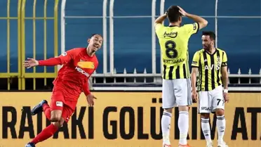Umut Bulut, Süper Lig tarihinde en çok maça çıkan 3. oyuncu oldu