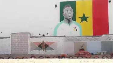 Diagne, Senegal'de eğitim gördüğü okulu yeniledi