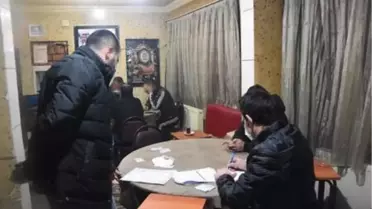 İş yerinde kağıt oyunu oynarken yakalanan 13 kişiye 49 bin lira ceza