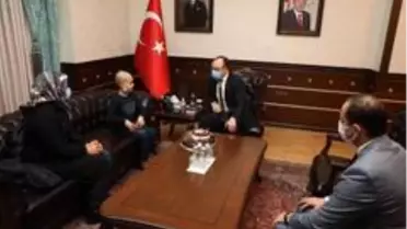 Son dakika gündem: Cumhurbaşkanı Erdoğan'ın tedavisini üstlendiği küçük Taha'ya doğum günü sürprizi