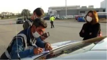 Son dakika haberleri | Kısıtlamada polise yakalanınca 'Herkes dışarda' diyerek avukatını aradı