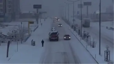 Doğu Karadeniz'de kar yağışı etkili oluyor