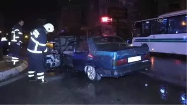 Seyir halindeki otomobil yandı